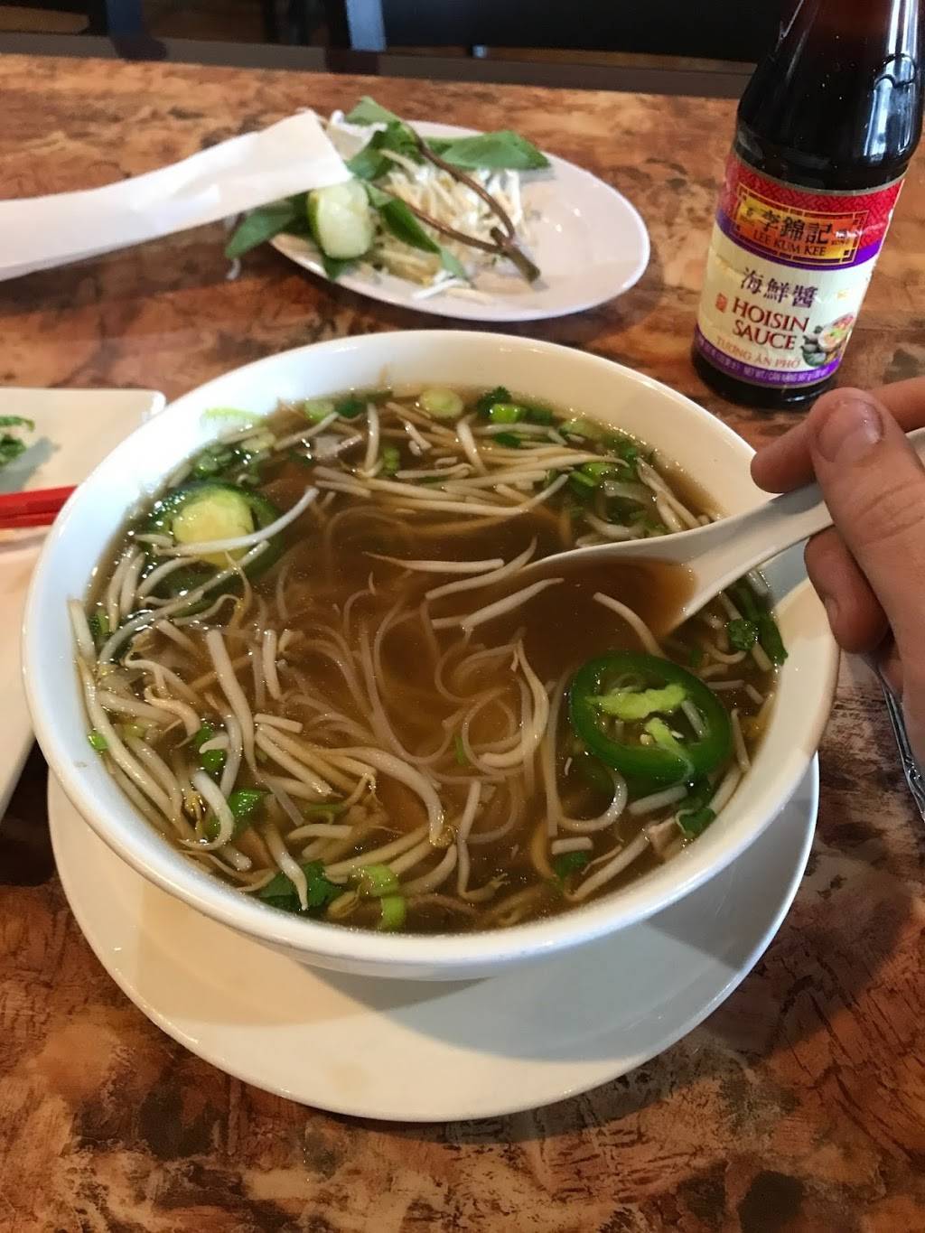 Family Pho Vietnamese Noodle House | restaurant | 13325 N MacArthur Blvd, Oklahoma City, OK 73142, USA | 4054700648 OR +1 405-470-0648