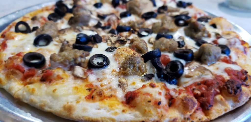 Knead Pizza | restaurant | 104 Scarborough Dr Suite B, Lexington, SC 29072, USA | 8037853500 OR +1 803-785-3500