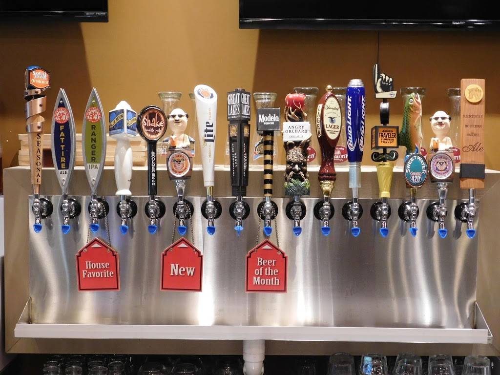 Vienna Ale House | restaurant | 4357 Warren - Sharon Rd, Vienna, OH 44473, USA | 3303949925 OR +1 330-394-9925