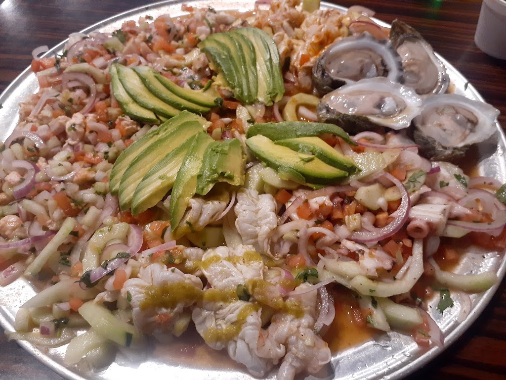 Taco N Madre Taqueria Y Cevicheria | restaurant | 63 Winifred St W, St Paul, MN 55107, USA | 6513404614 OR +1 651-340-4614