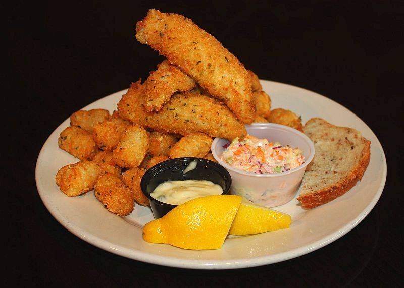 Aliotas Pub & Grill | restaurant | 261 E Hampton Rd, Milwaukee, WI 53217, USA | 4148101656 OR +1 414-810-1656