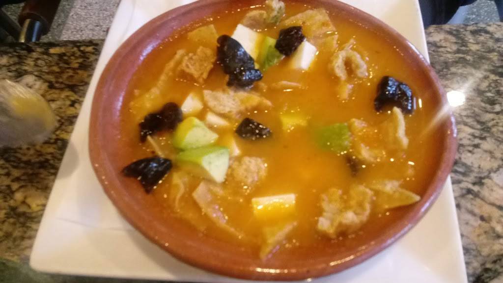 LA PULQUERIA | restaurant | 2501 S Western Ave, Chicago, IL 60608, USA | 7736472000 OR +1 773-647-2000