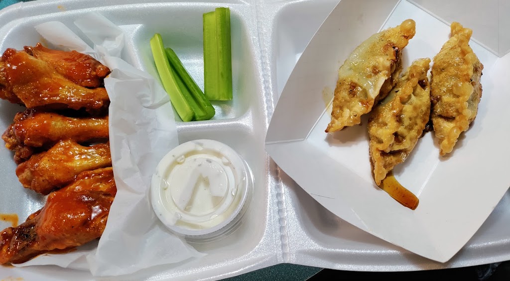 Wing dash (Wing Aholic) | restaurant | 401 S Stemmons Fwy, Lewisville, TX 75067, USA | 4696300083 OR +1 469-630-0083