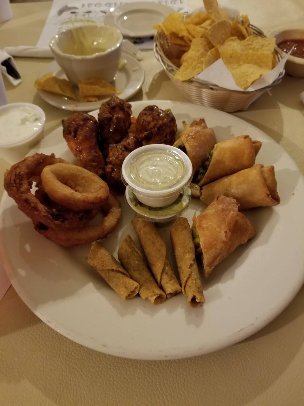 Yoyos Mexican Restaurant | restaurant | 210 Louisiana Ave, Bogalusa, LA 70427, USA | 9857351055 OR +1 985-735-1055