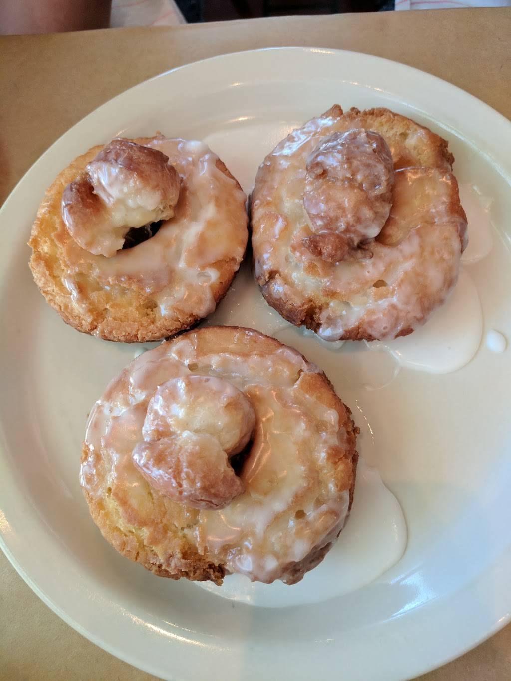 One Eared Stag | restaurant | 1029 Edgewood Ave NE, Atlanta, GA 30307, USA | 4045254479 OR +1 404-525-4479