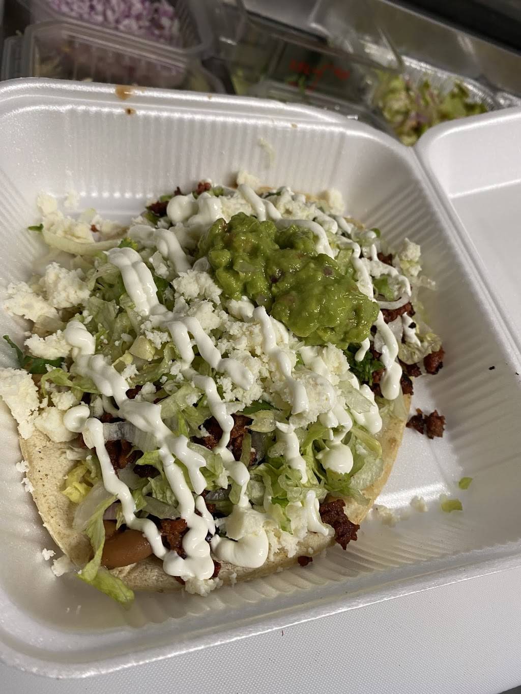 Todo En Uno | restaurant | 9000 S Vermont Ave, Los Angeles, CA 90044, USA | 4243967056 OR +1 424-396-7056