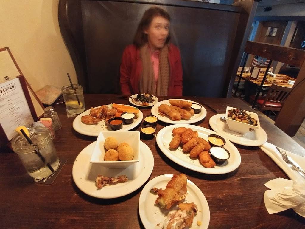 Bull and Bear Whiskey Bar and Taphouse | restaurant | 479 Alvarado St, Monterey, CA 93940, USA | 8316553031 OR +1 831-655-3031