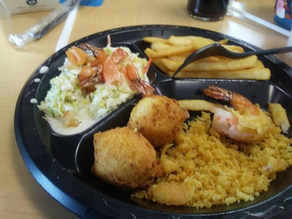Long John Silvers | restaurant | 206 WV-2, New Martinsville, WV 26155, USA | 3044552570 OR +1 304-455-2570