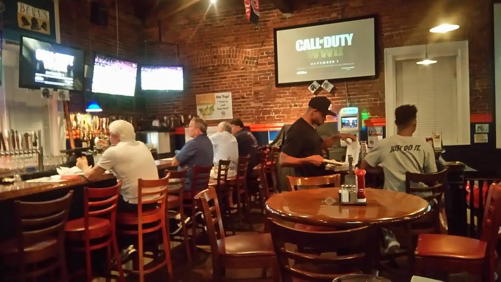 Wild Wing Cafe | cafe | 820 W Main St, Charlottesville, VA 22903, USA | 4349799464 OR +1 434-979-9464