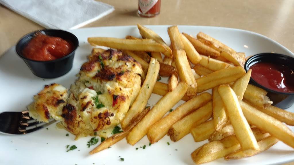 SweetWater Bar & Grill | restaurant | 10 Rte 130 North, Cinnaminson, NJ 08077, USA | 8568297458 OR +1 856-829-7458