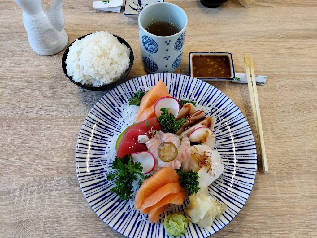 Araya Sushi | restaurant | 6040 Hwy 7, Markham, ON L3P 3A8, Canada | 9052016669 OR +1 905-201-6669