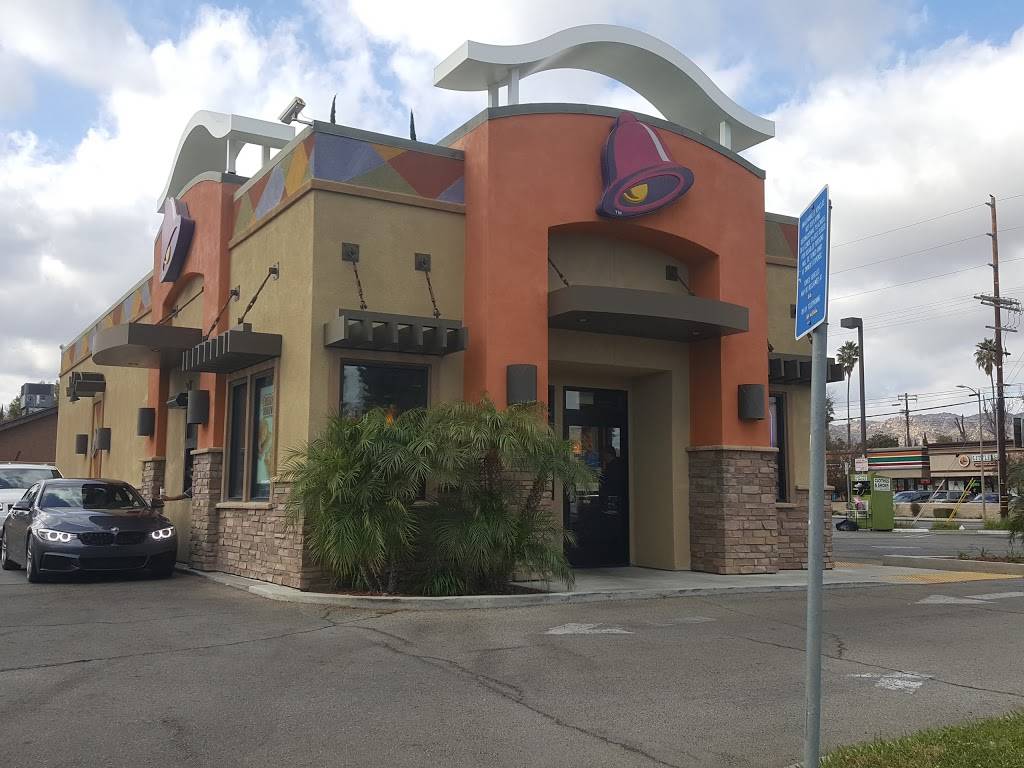 Taco Bell | meal takeaway | 7545 Fallbrook Ave, Canoga Park, CA 91307, USA | 8189991186 OR +1 818-999-1186