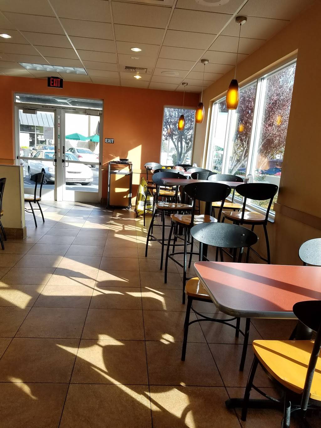 Jack in the Box | restaurant | 1401 Willow Rd, Menlo Park, CA 94025, USA | 6503215009 OR +1 650-321-5009