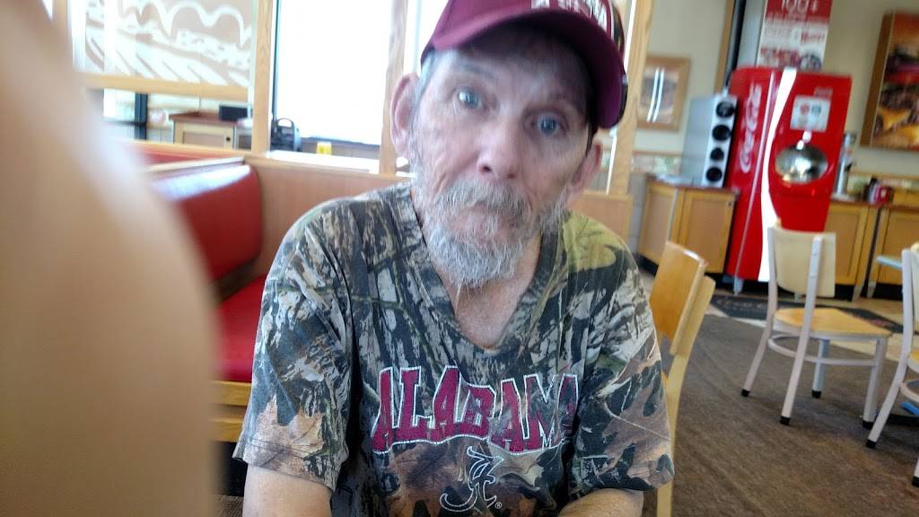 Wendys | restaurant | 2060 W Main St, Centre, AL 35960, USA | 2569277470 OR +1 256-927-7470