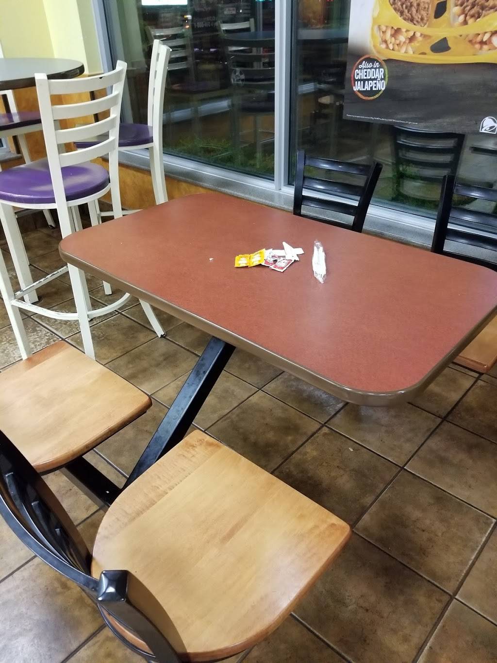 KFC | meal delivery | 595 Lansdowne St, Peterborough, ON K9J 1Z1, Canada | 7057420160 OR +1 705-742-0160