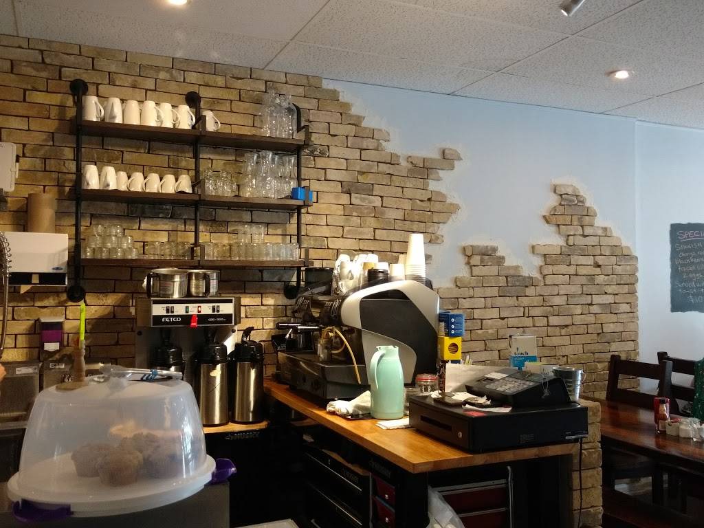 Brick Farm Breakfast | restaurant | 2116 Danforth Ave, Toronto, ON M4C 1J9, Canada | 4164210797 OR +1 416-421-0797