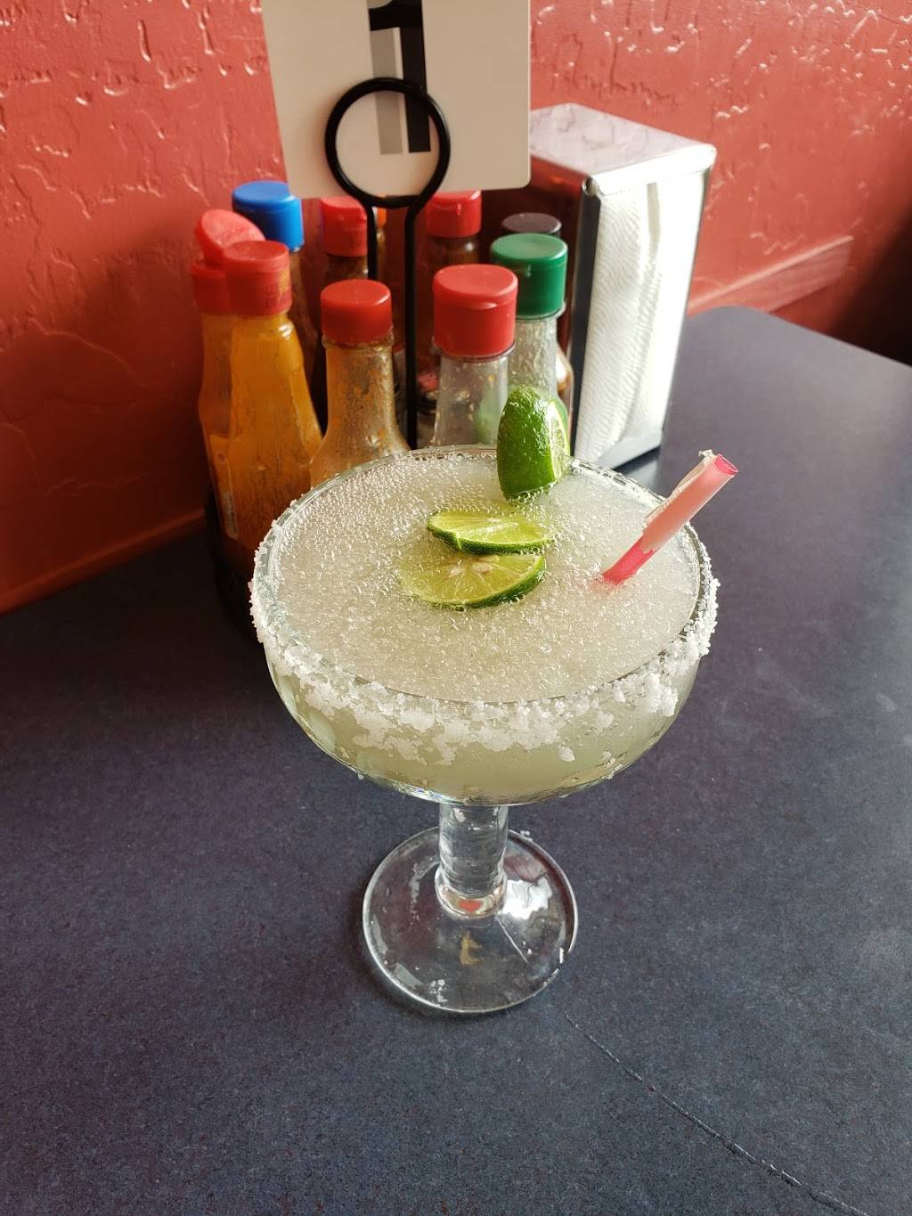 Mariscos 7 Mares | restaurant | 10740 W Lower Buckeye Rd, Tolleson, AZ 85353, USA | 6239366005 OR +1 623-936-6005