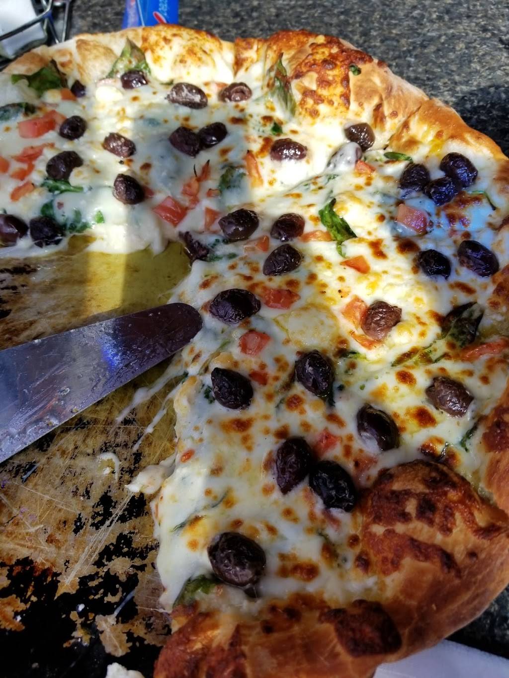 Heros Sports Grill | restaurant | 41 Washington St, Bangor, ME 04401, USA | 2079743033 OR +1 207-974-3033