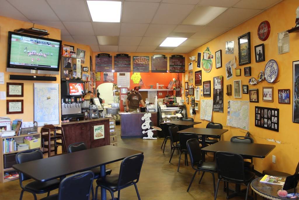 Namolis NY Pizzeria | restaurant | 5444 Apex Peakway, Apex, NC 27502, USA | 9193034888 OR +1 919-303-4888