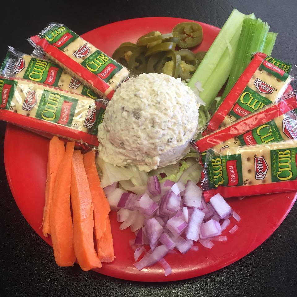 Chubbies | restaurant | 5208 Turnpike Feeder Rd, Fort Pierce, FL 34951, USA | 7724667600 OR +1 772-466-7600