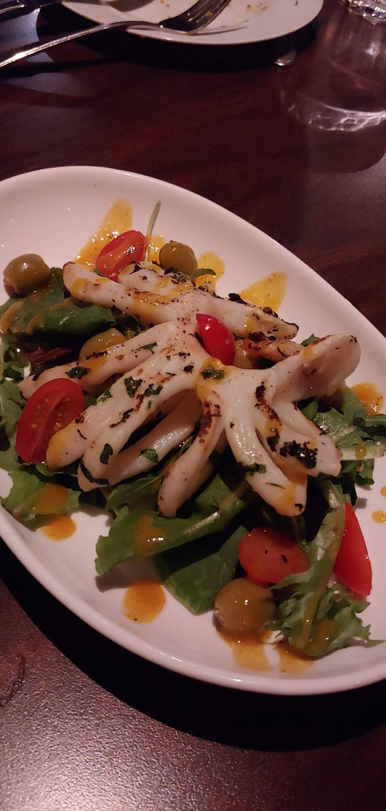 Mambo Lounge | restaurant | 120 Danforth Ave, Toronto, ON M4K 1N1, Canada | 4167787004 OR +1 416-778-7004