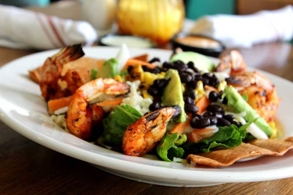 El Chile Cafe y Cantina | restaurant | 1809 Manor Rd, Austin, TX 78722, USA | 5124579900 OR +1 512-457-9900