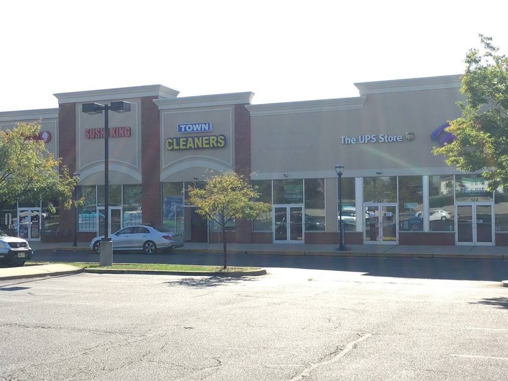 Sushi King Japanese Restaurant | restaurant | 3562 NJ-27, Kendall Park, NJ 08824, USA | 7328218822 OR +1 732-821-8822