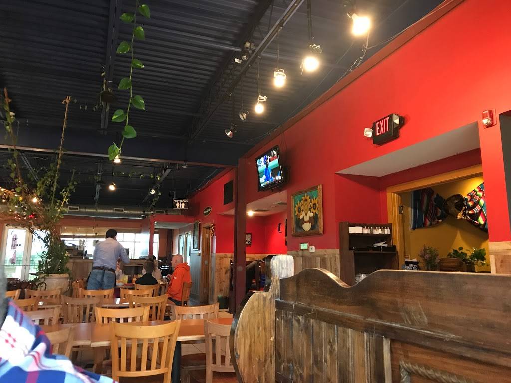 La Fiesta Chatham | restaurant | 6901 Preston Dr, Springfield, IL 62711, USA | 2176975588 OR +1 217-697-5588