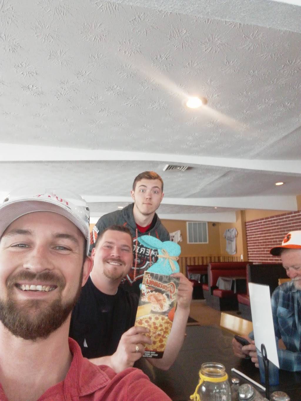 Giovannis | restaurant | 7995 WV-152, Wayne, WV 25570, USA | 3042726000 OR +1 304-272-6000