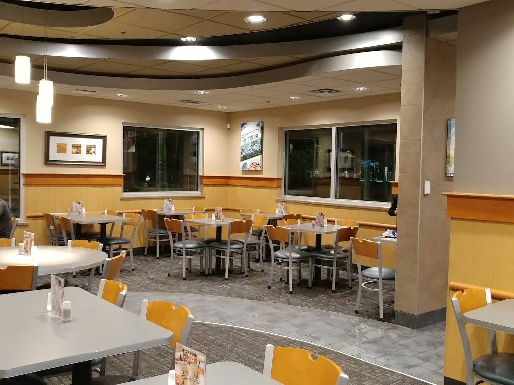 Culvers | restaurant | 2501 S Kanner Hwy, Stuart, FL 34994, USA | 7722105648 OR +1 772-210-5648