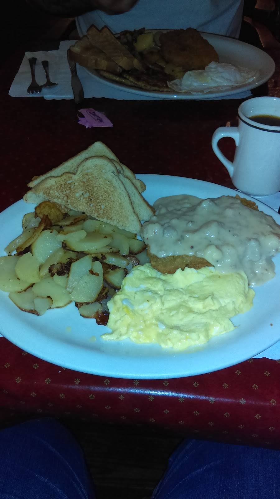 New Florence Family Restaurant | restaurant | 182 Ligonier St, New Florence, PA 15944, USA | 7242352511 OR +1 724-235-2511