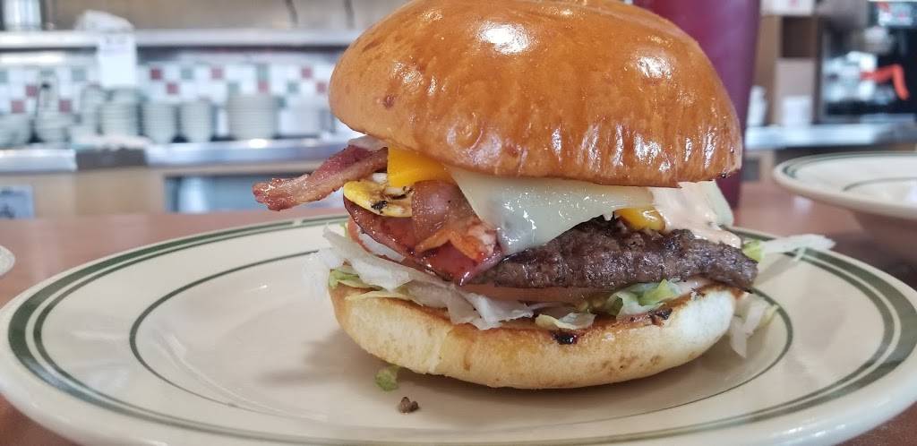 Indy Way Diner | restaurant | 1161 Industrial Way, Longview, WA 98632, USA | 3605758353 OR +1 360-575-8353