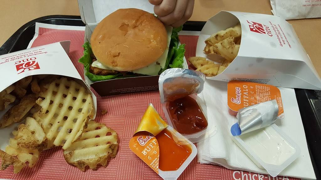 Chick-fil-A | restaurant | 9101 Spencer Hwy, La Porte, TX 77571, USA | 2814769599 OR +1 281-476-9599