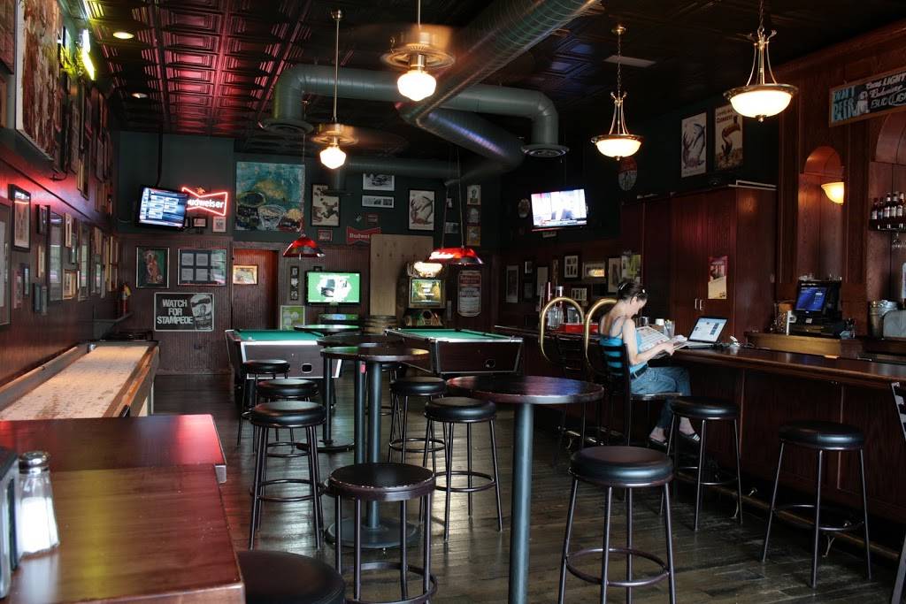 Three Dogs Tavern | restaurant | 3390 W 32nd Ave, Denver, CO 80211, USA | 7208541277 OR +1 720-854-1277