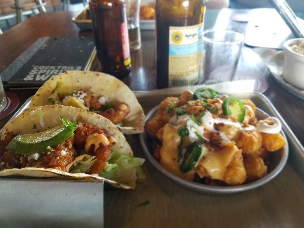 World of Beer | restaurant | University Plaza, 10041 University Plaza Dr #170, Fort Myers, FL 33913, USA | 2395610773 OR +1 239-561-0773