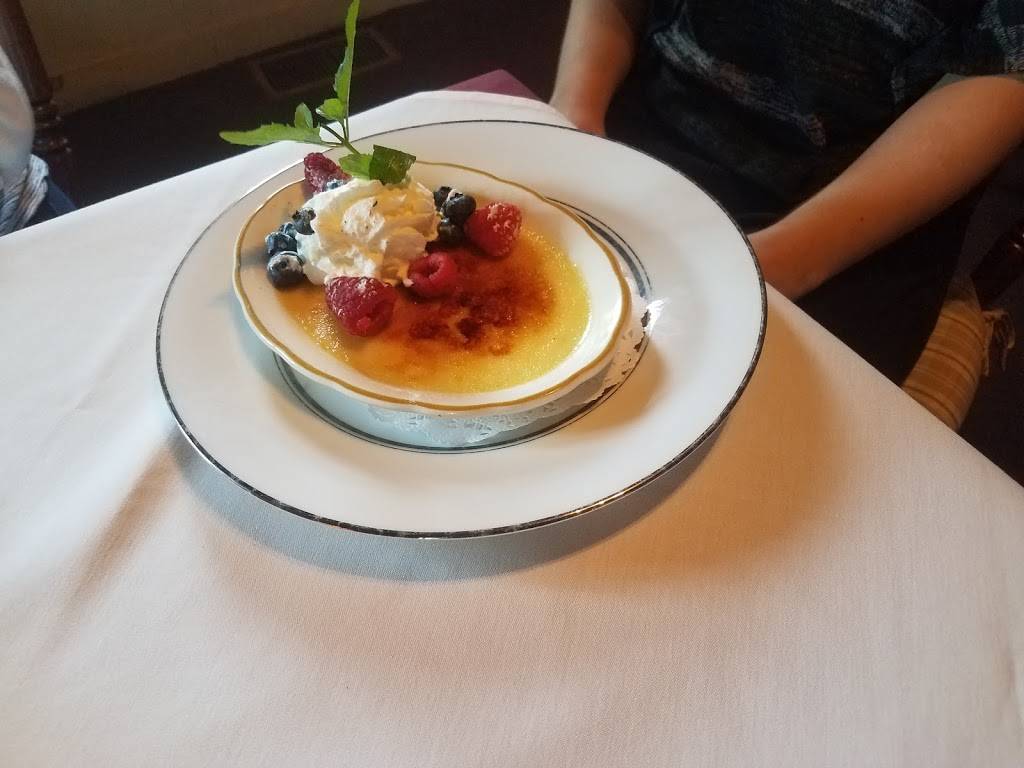 Arielles Country Inn | restaurant | 740 Allentown Rd, Sellersville, PA 18960, USA | 2154533800 OR +1 215-453-3800