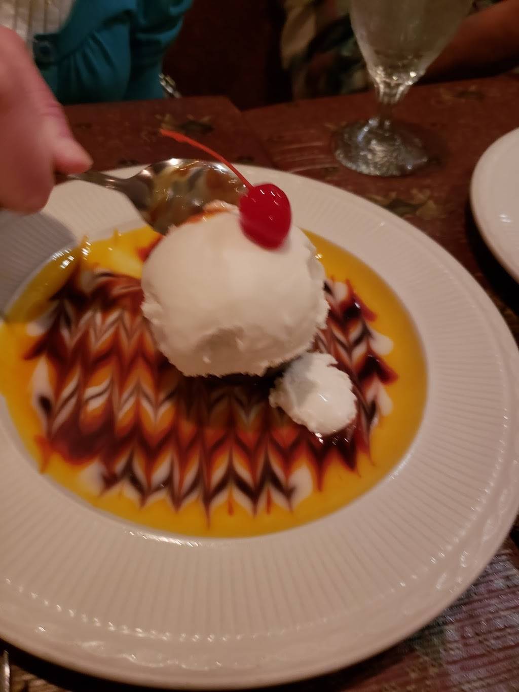 White Elephant Restaurant | restaurant | 759 Huntingdon Pike, Huntingdon Valley, PA 19006, USA | 2156631495 OR +1 215-663-1495