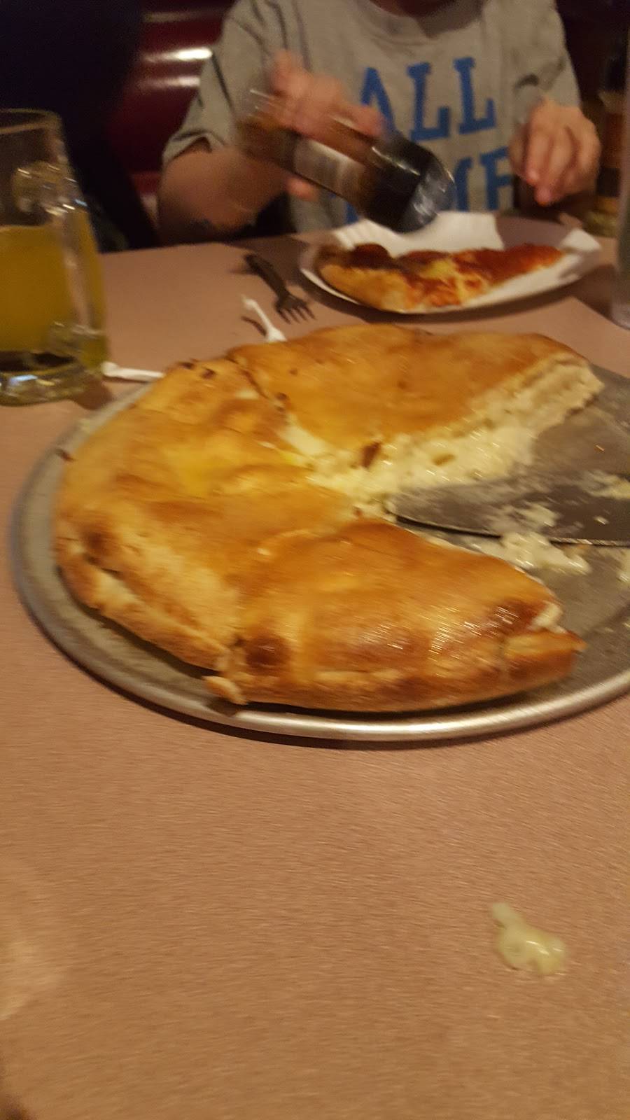 Happy Pizza inc | restaurant | 40 W Main St, Plymouth, PA 18651, USA | 5707795128 OR +1 570-779-5128