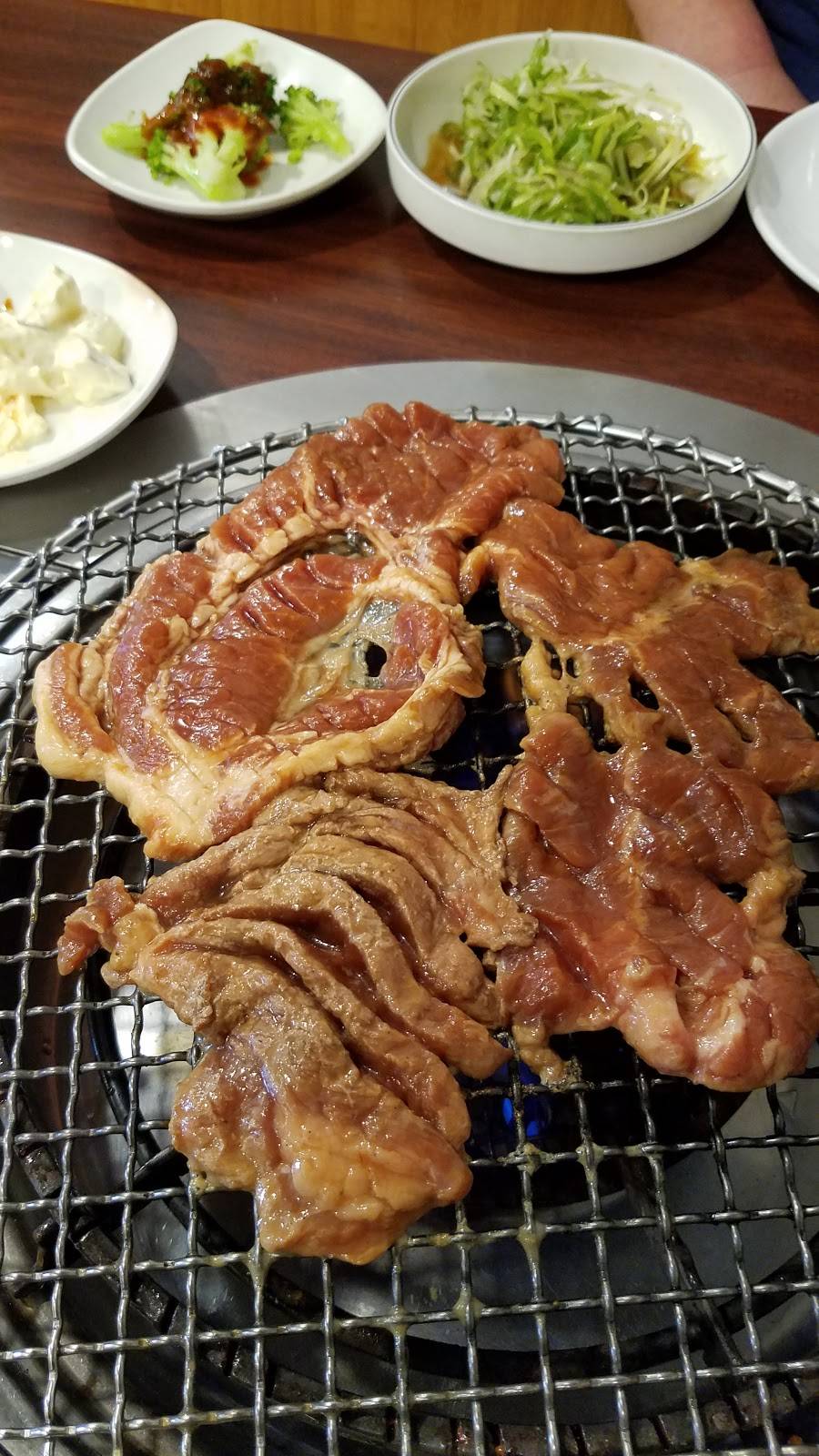 Sukho B.B.Q Restaurant 석호갈비 | restaurant | 314 Commercial Ave, Palisades Park, NJ 07650, USA | 2014615042 OR +1 201-461-5042