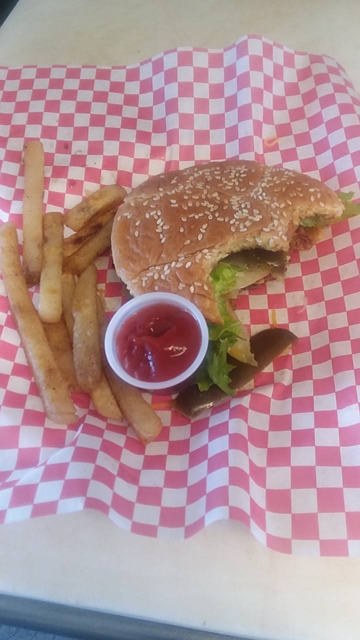 La Patrona Food Truck | restaurant | 4801 N Pecos St, Denver, CO 80221, USA | 7206422485 OR +1 720-642-2485