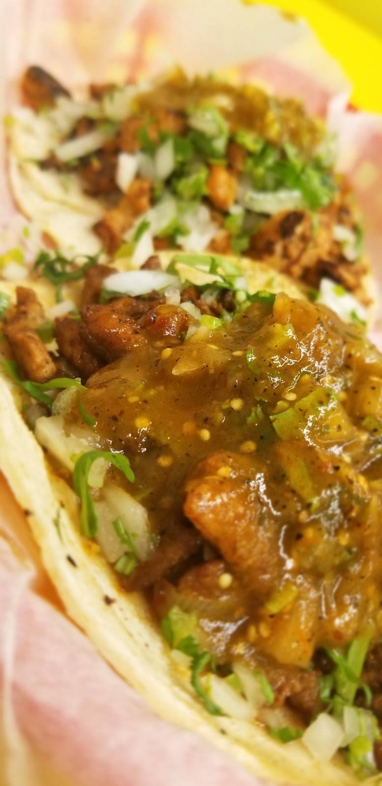 The Happy Taco Taqueria | restaurant | 184 San Mateo Rd, Half Moon Bay, CA 94019, USA | 6507265480 OR +1 650-726-5480