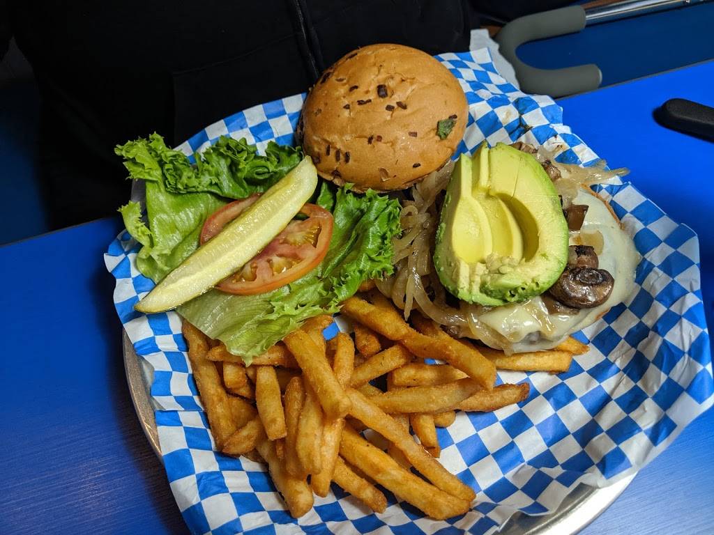 Point Burger Bar Middleton | restaurant | 2259 Deming Way, Middleton, WI 53562, USA | 6088242011 OR +1 608-824-2011