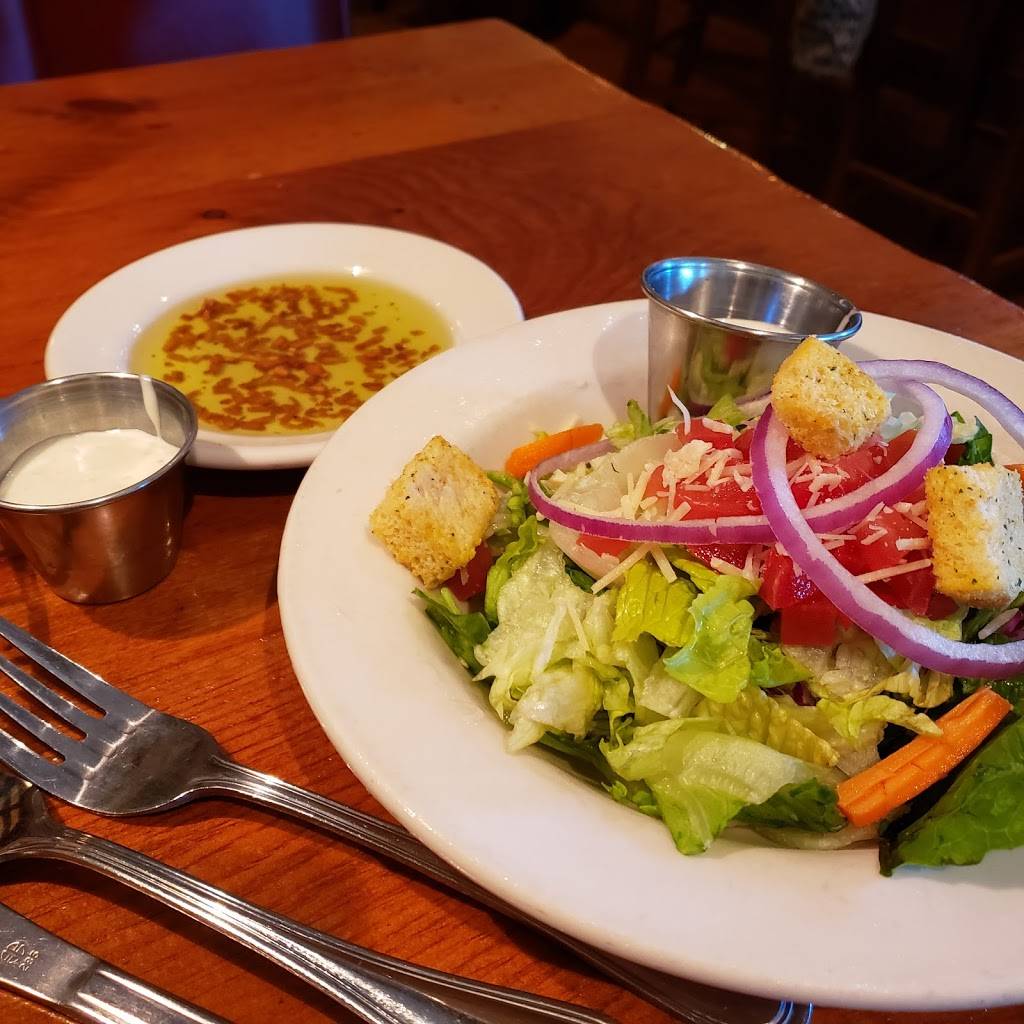 Johnny Carinos | restaurant | 2175 Precinct Line Rd, Hurst, TX 76054, USA | 8175038917 OR +1 817-503-8917