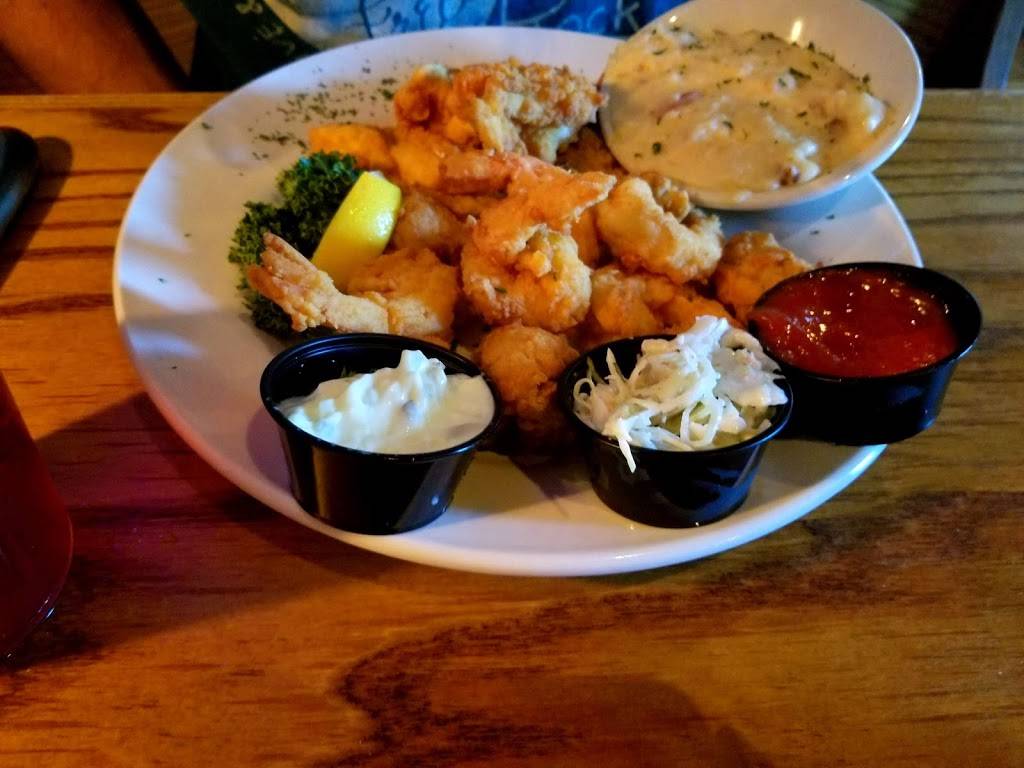 Deck House | restaurant | 205 Charlotte Ave, Carolina Beach, NC 28428, USA | 9104581026 OR +1 910-458-1026