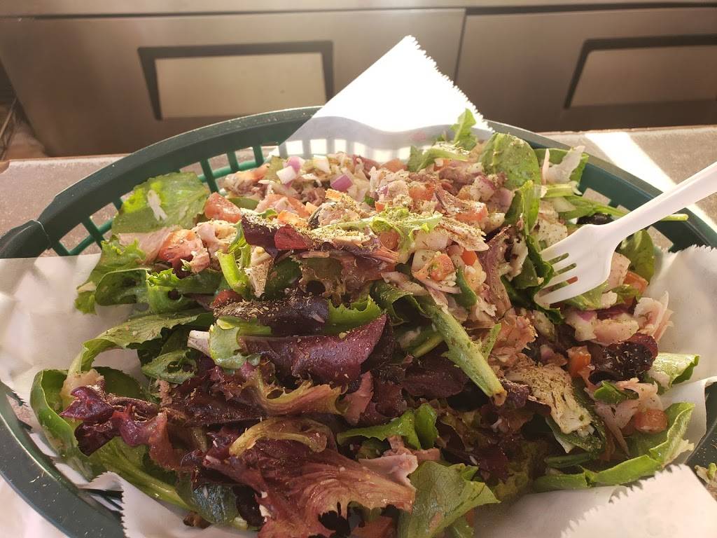 DeFrankos Submarines | restaurant | 7532 Woodley Ave, Van Nuys, CA 91406, USA | 8187809556 OR +1 818-780-9556