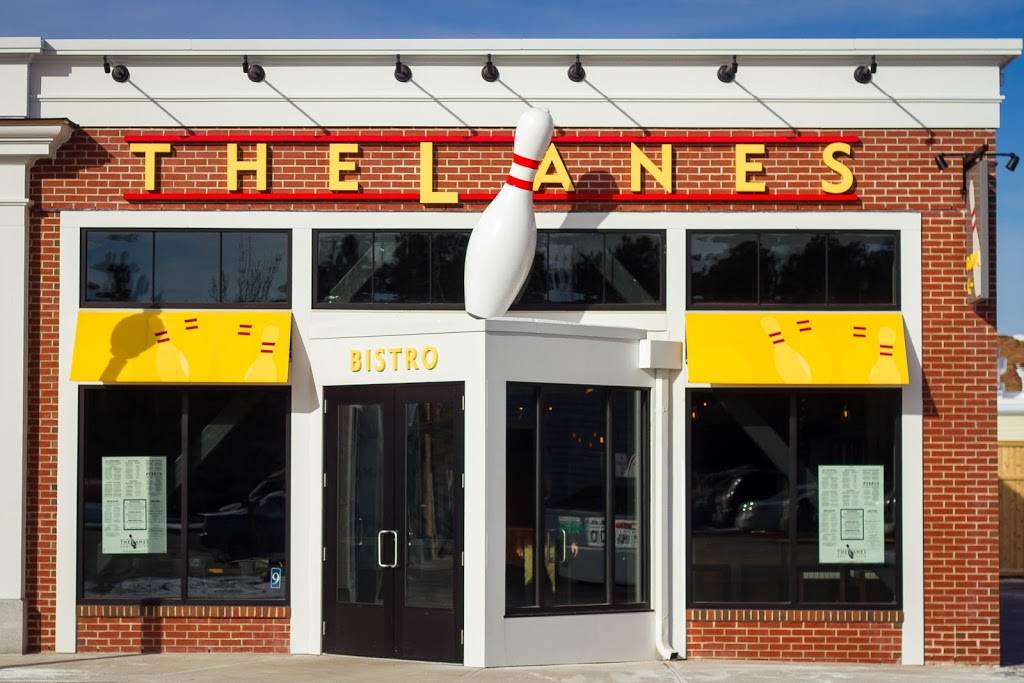 The Lanes Bowl & Bistro | restaurant | 9 Greene Street, Mashpee, MA 02649, USA | 7742282291 OR +1 774-228-2291
