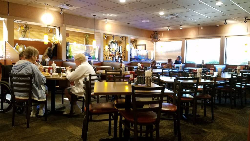 Thomass Family Dining | restaurant | 33971 Plymouth Rd, Livonia, MI 48150, USA | 7342618890 OR +1 734-261-8890