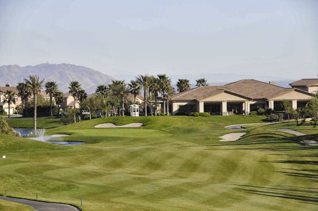 Sierra Lakes Golf Club | restaurant | 16600 Clubhouse Dr, Fontana, CA 92336, USA | 9093502500 OR +1 909-350-2500
