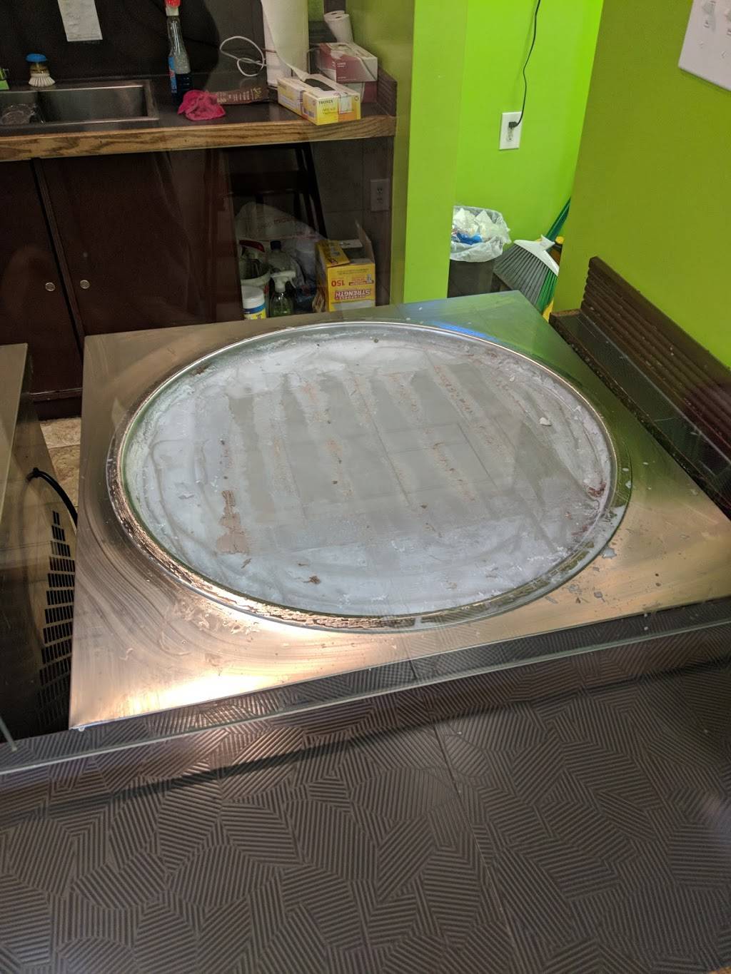 J-Petal Ice Cream and Crepe | restaurant | 5714 1490, NJ-37 #3, Toms River, NJ 08753, USA | 7322818749 OR +1 732-281-8749