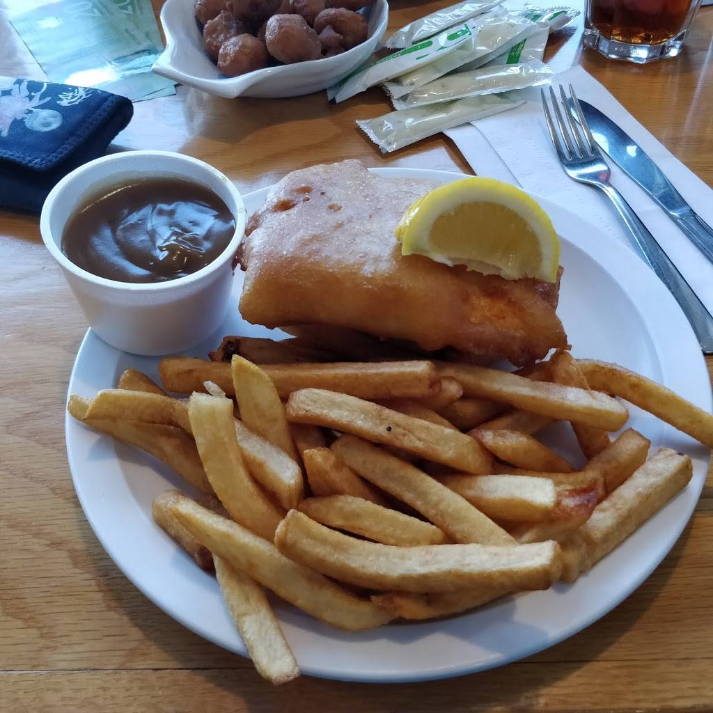 Applewood Fish and Chips | restaurant | 1020 Burnhamthorpe Rd E, Mississauga, ON L4Y 2X6, Canada | 9052774045 OR +1 905-277-4045